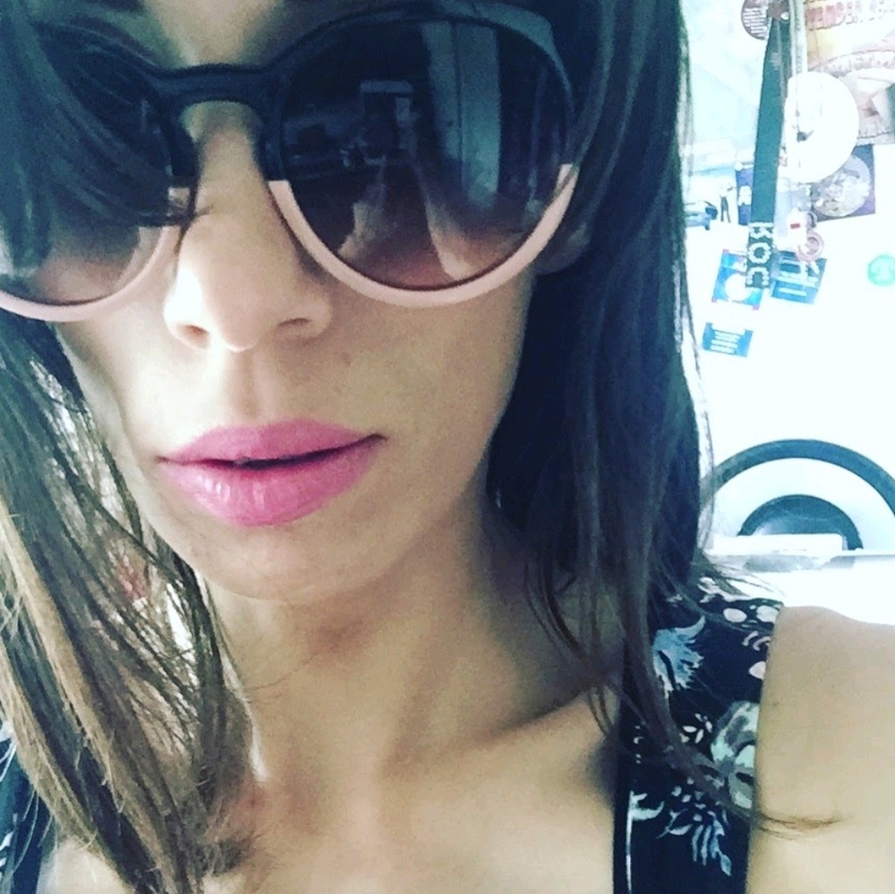 Meet your Posher, Melodie